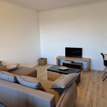 Appartement spacieux rénové - 11 min de Paris Bois-Colombes Extérieur photo
